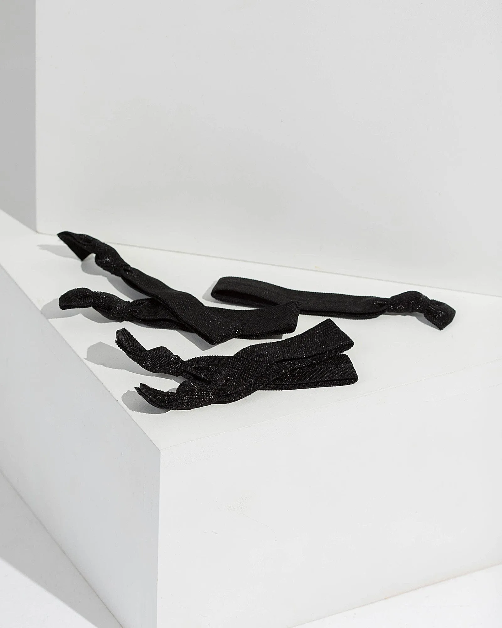 Black 5 Pack Black Elastic Hair Ties