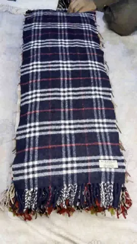 Burberry scarves 45 pieces