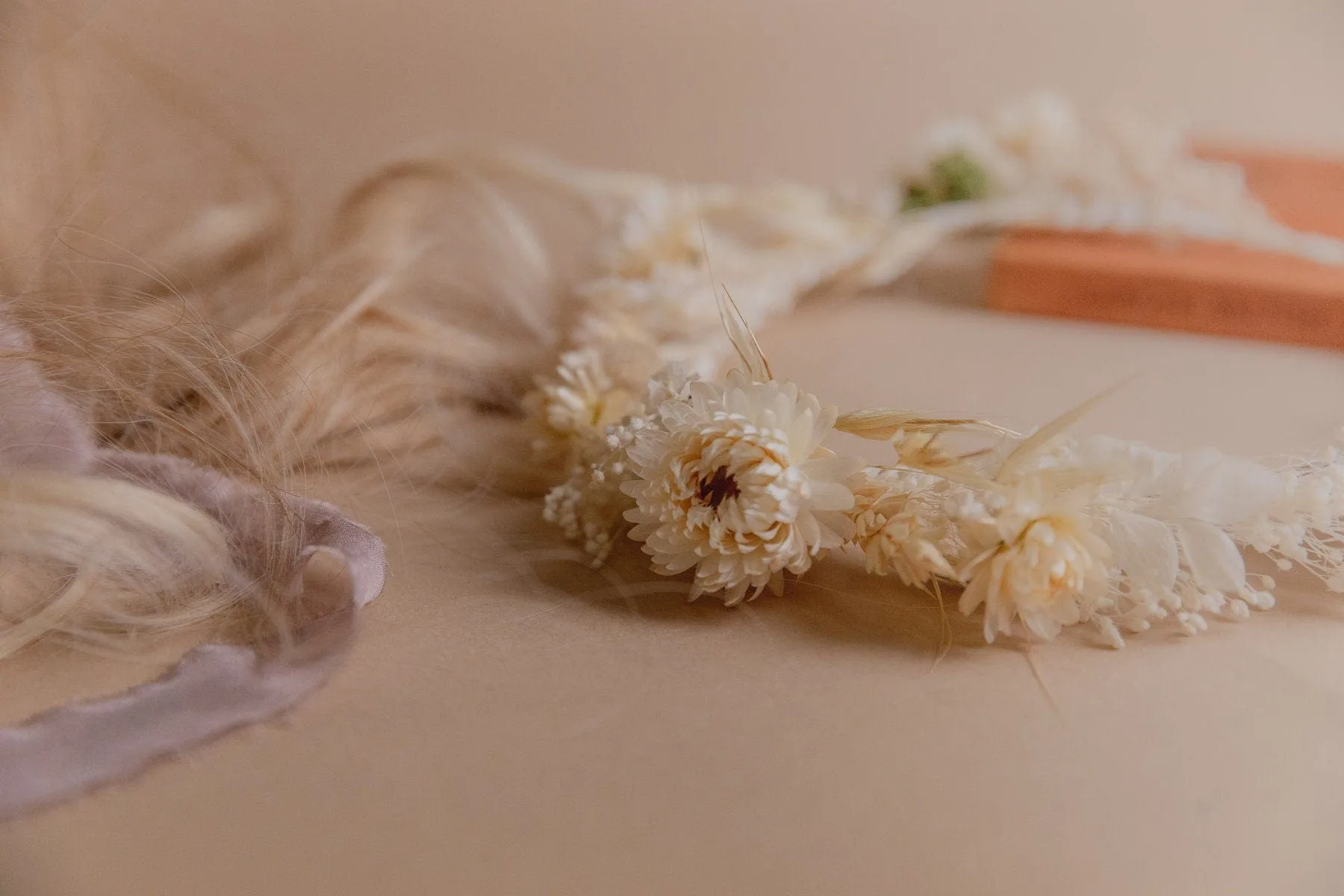 Cream Straw Flowers and Statice Crown / Broom Bloom Dried Grasses Crown / Dried Flower Crown / Boho Bridal Crown