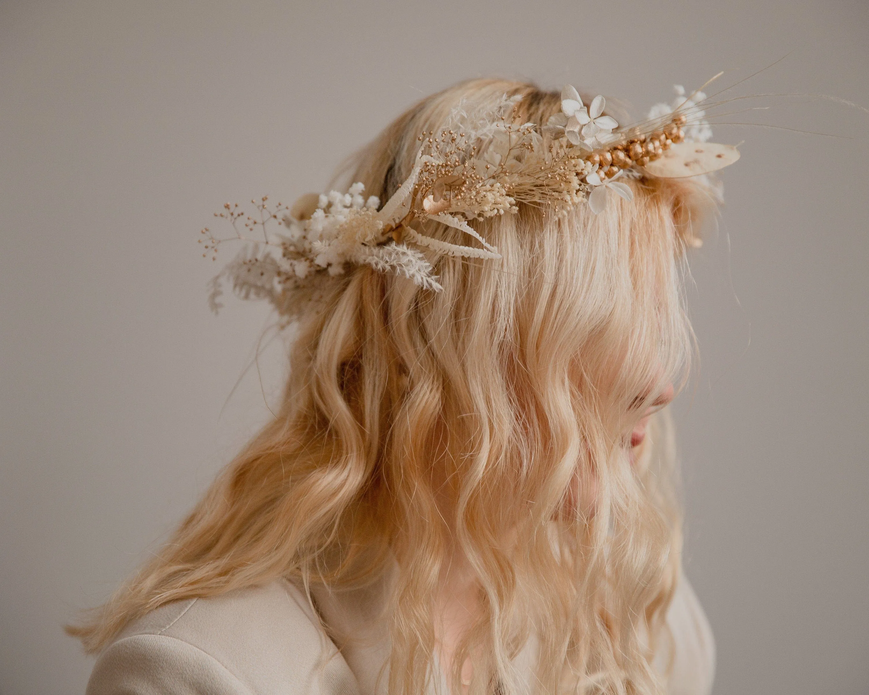 Golden Berries and Preserved Lunaria Crown/ Pampas Grass Dried Grasses Crown / Dried Flower Crown / Boho Bridal Crown