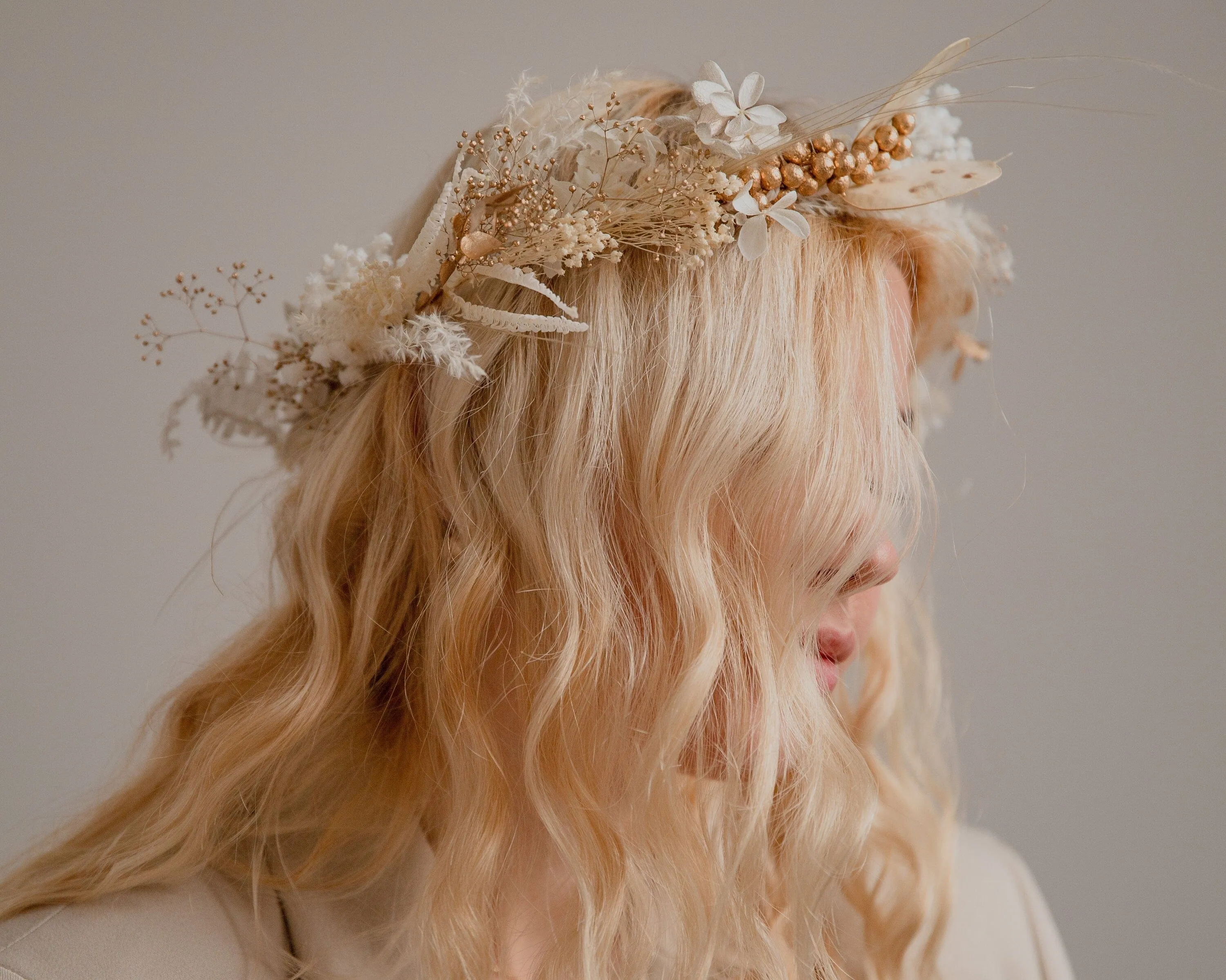 Golden Berries and Preserved Lunaria Crown/ Pampas Grass Dried Grasses Crown / Dried Flower Crown / Boho Bridal Crown