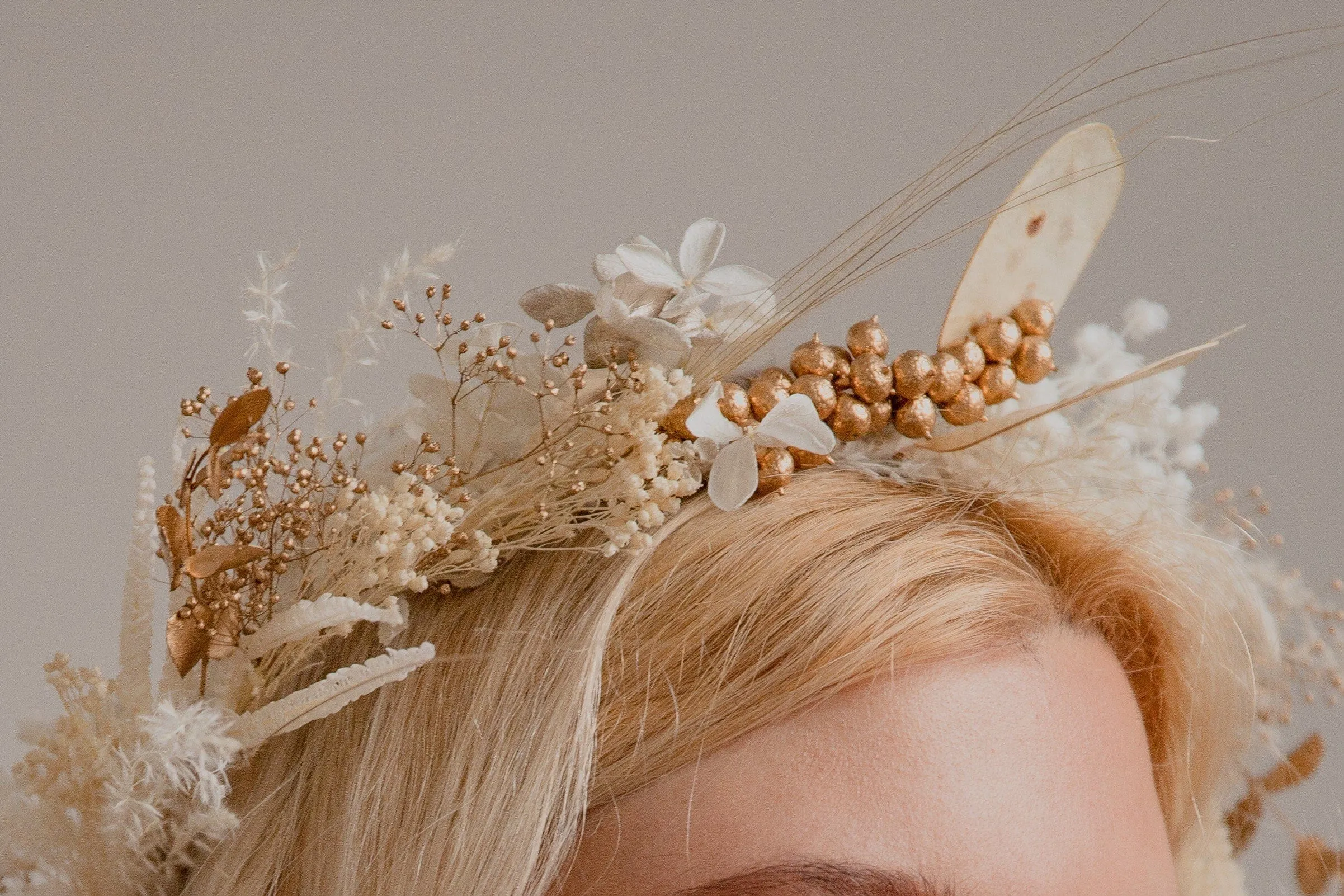 Golden Berries and Preserved Lunaria Crown/ Pampas Grass Dried Grasses Crown / Dried Flower Crown / Boho Bridal Crown