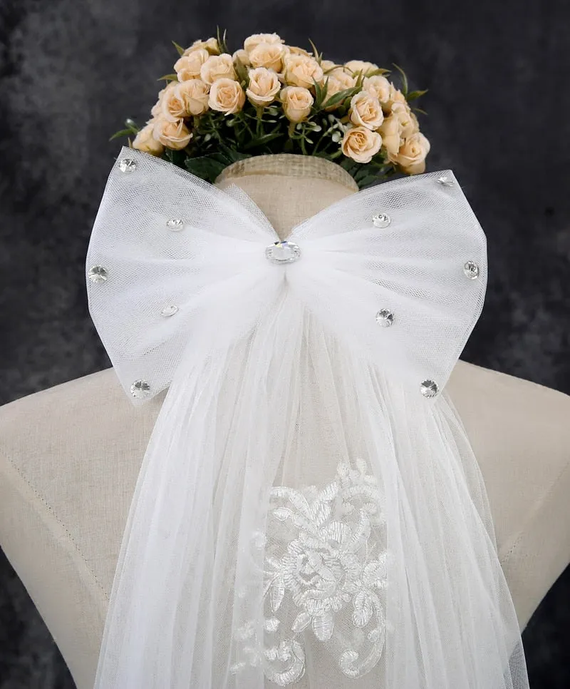 Ivory Cathedral Bridal Veil-Lace Edge with Bow-Appliques