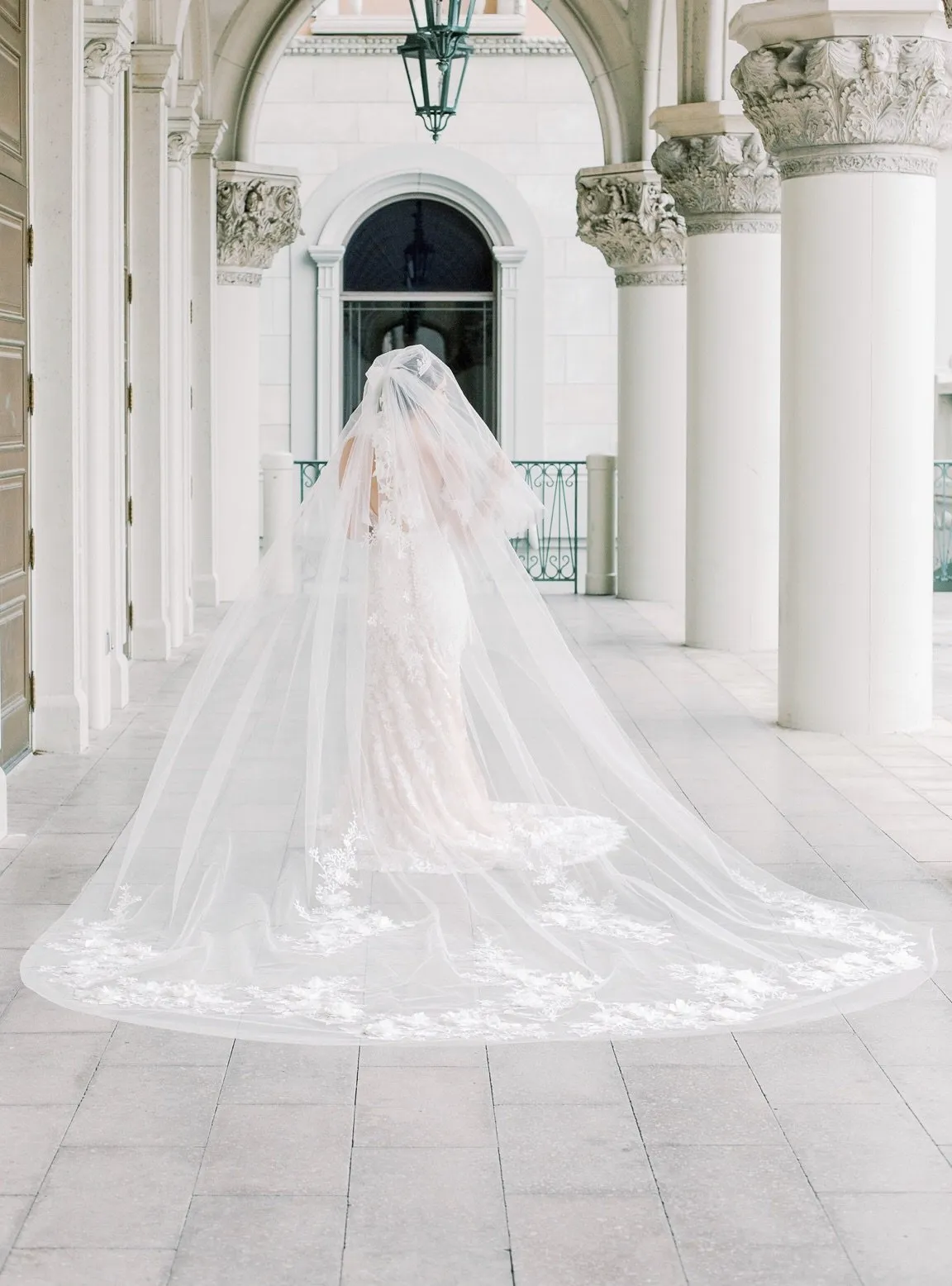 PERSEPHONE 3D Floral and Lace Cathedral Veil