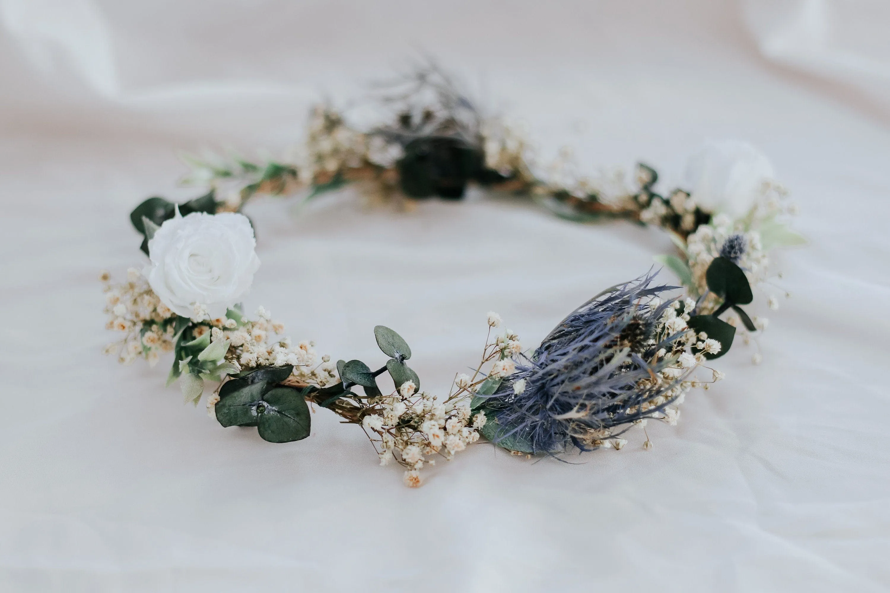 Real Dried Thistle Crown, Dried Eucalyptus and Preserved White Roses with Thistles Crown, Boho Flower Crown , Bridal Crown