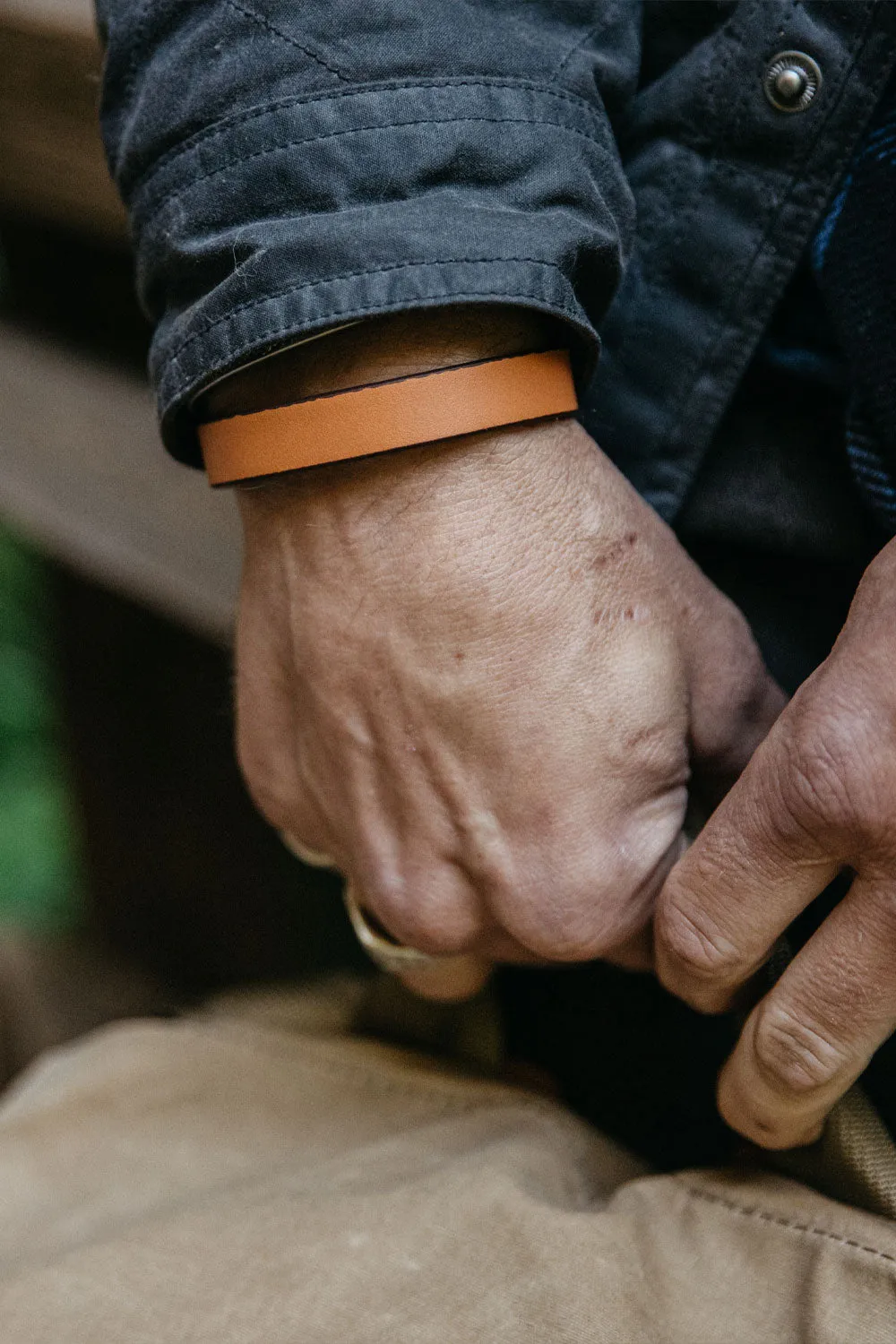 Single Wrap Wristband - Saddle Tan